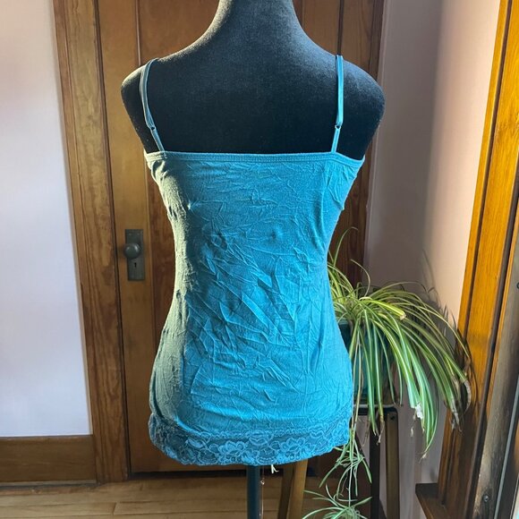 Y2K Teal Lace Trim Crinkle Cami Sz. S Coquette Fairycore Mermaidcore Layering - Picture 5 of 11